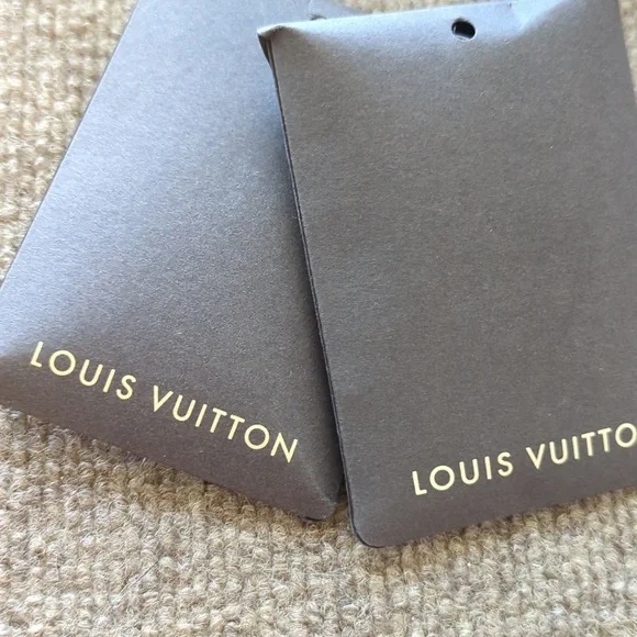 2 pair LV shoelaces - Picture 1 of 3